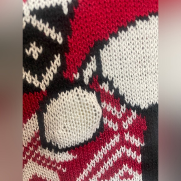 New ugly Christmas’s sweater that lights up.  Penguin. Plus size - Picture 2 of 4